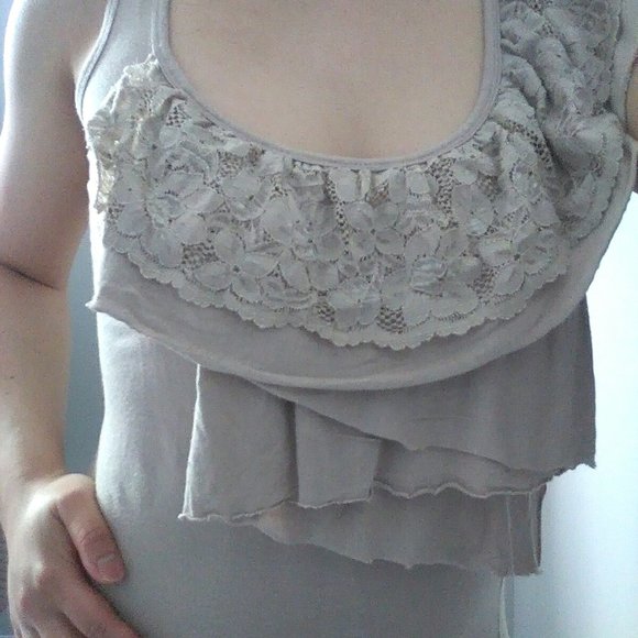 Mocha Latte Ruffle Tank - Picture 4 of 5